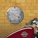 H-D� Plaques
