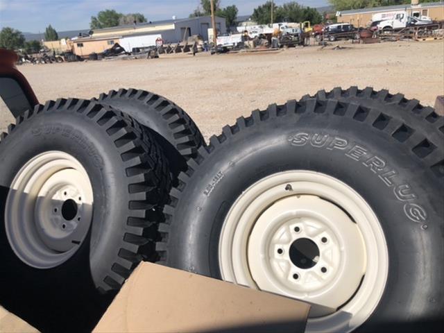 700 x 230 tires