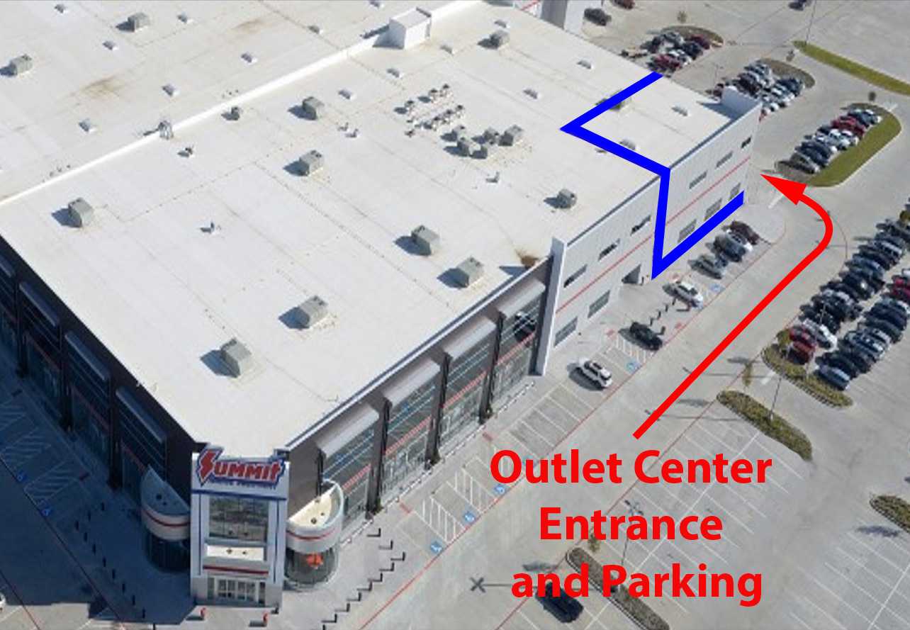 Image showing the outlet center is behind the retail store with a separate entrance