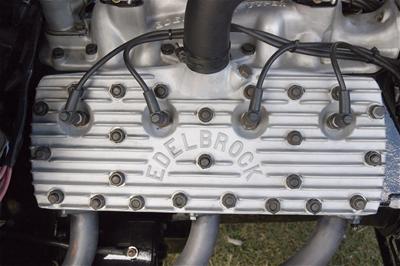 Edelbrock Cylinder Heads 1939-48 Model Ford Flatheads w/ Block Letter Logo (Pair) thumbnail 2