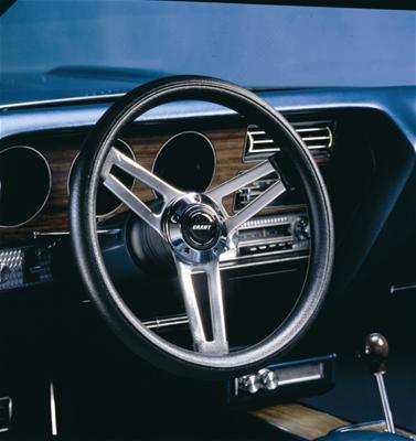 Grant 990 Classic Steering Wheel Grant 990 Classic Steering Wheel