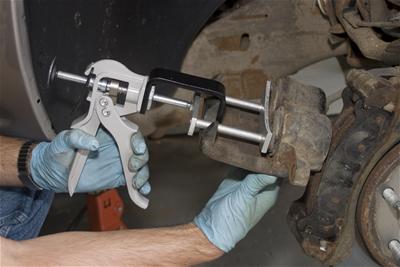 Lisle 25750 Lisle Dual Piston Brake Caliper Compressors | Summit