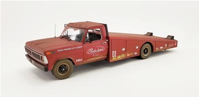 1:18 Scale 1970 F-350 Pork Chop Shop Ramp Truck Diecast Model