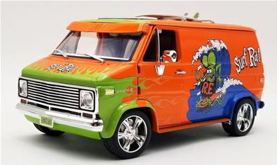 ACME DIECAST A1802105 1:18 Scale 1976 Chevrolet G-Series Surf Rat