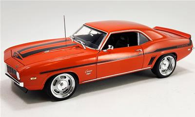 1/18スケール Summit Racing CHEVY CAMARO ACME DIECAST A1805728 1:18 Scale 1969 Chevrolet Yenko Camaro