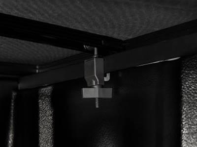 Extang 17-19 Nissan Titan (5ft 6in) (w/o Rail System) Trifecta Signature 2.0 thumbnail 9