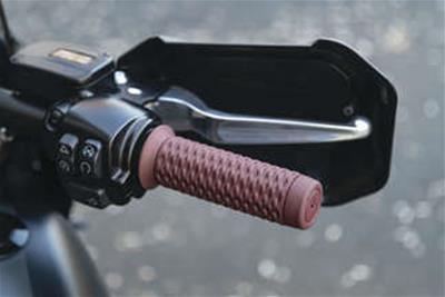 Kuryakyn Grips 485233 BRAAAP GRIPS 1" RED thumbnail 2