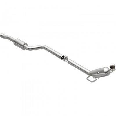 MagnaFlow 08-10 Mercedes-Benz C300 3.0L Direct Fit Converter