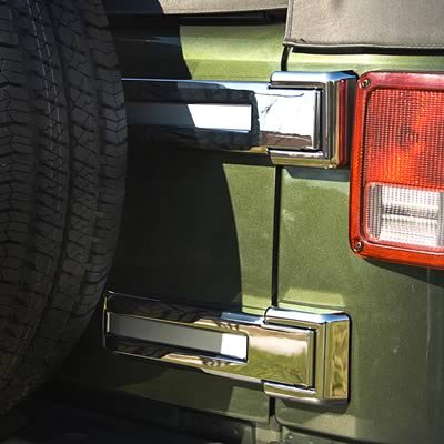 Rugged Ridge Tailgate Hinge Covers Chrome 07-18 Jeep Wrangler JK