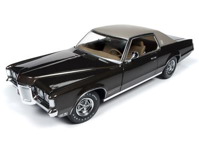 ぱ*ぱ様 1/18 ACTION Pontiac Grand Prix Nasc rla-amm1175_cf.jpg
