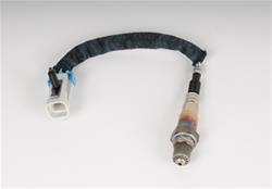 ACDelco GM Genuine Parts Oxygen Sensors for 2008-2009 CTS, STS - 12601266