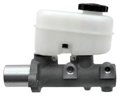 Raybestos Element3 Brake Master Cylinders for 2004-2007 E-150, 2004-2005 E-150 CLUB WAGON, 2005-2006 E-250 - MC390849