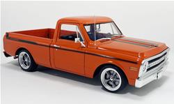 1:18 Scale 1969 Chevrolet C-10 Custom Yenko Diecast Model A1807220