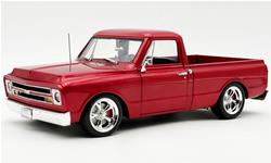1:18 Scale 1967 Chevrolet C-10 Custom Showtime Truck Collectable Cars for 1967 C10 PICKUP - A1807222