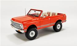 ACME DIECAST A1807711 1:18 Scale 1972 Chevrolet K5 Blazer Lifted