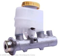 Beck/Arnley Brake Master Cylinders for 2000-2001 I30, 2002-2003 I35, 2000-2003 MAXIMA - 072-9328