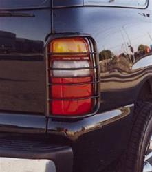 Black Horse Off-Road Taillight Guards for 2000-2006 SUBURBAN 1500, TAHOE, YUKON - 7GJ15A