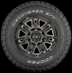 Cooper Discoverer S/T MAXX Tires 255/85-16