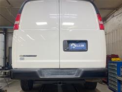 Blue Ox Class 3 Receiver Hitch BXH2000