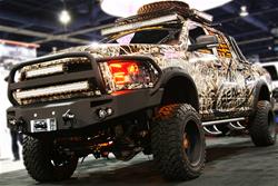 Fab Fours Premium Winch Full Guard Bumpers DR10-A2950-B