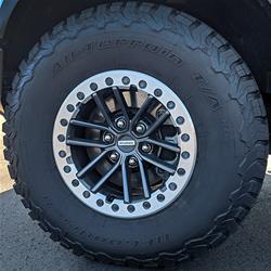 Ford Performance Parts 2019-20 F-150 Raptor Beadlock Wheel Kits 17x8.5