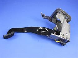 Mopar Replacement - Pedal Assemblies for 2010-2012 CALIBER, 2012-2013 COMPASS - 05273419AK