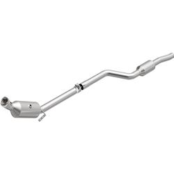 MagnaFlow Direct-Fit Catalytic Converters for 2010-2011 C300, E350, 2008-2011 C350 - 21-437
