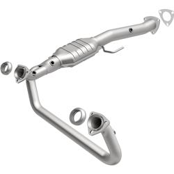 MagnaFlow California Grade CARB Compliant Direct-Fit Catalytic Converters for 1996-1999 ASTRO, SAFARI - 4451410