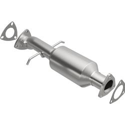 MagnaFlow California Grade CARB Compliant Direct-Fit Catalytic Converters for 1996-1998 BLAZER, JIMMY, 1996-1997 BRAVADA - 4451455