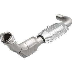 MagnaFlow - Catalytic Converters for 1999-2000 EXPEDITION - 447113