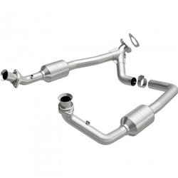 MagnaFlow California Grade CARB Compliant Direct-Fit Catalytic Converters 447378