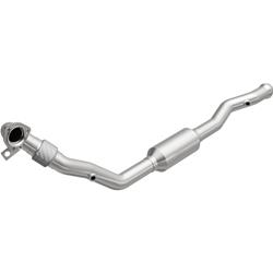 MagnaFlow California Grade CARB Compliant Direct-Fit Catalytic Converters for 1996-1997 850 - 4481281