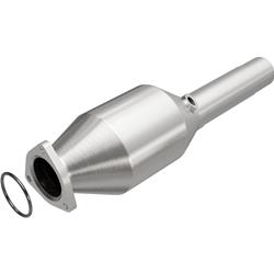 MagnaFlow California Grade CARB Compliant Direct-Fit Catalytic Converters for 1996-1998 GOLF, 1996-1997 JETTA, 1997 PASSAT - 4481957