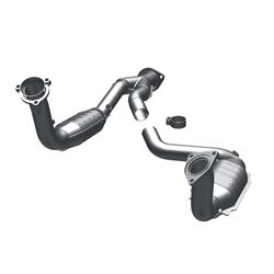 MagnaFlow Direct-Fit Catalytic Converters for 2003-2006 SSR - 49580