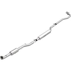 MagnaFlow California Grade CARB Compliant Direct-Fit Catalytic Converters for 2008-2010 OUTLANDER - 5451175