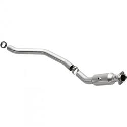 MagnaFlow California Grade CARB Compliant Direct-Fit Catalytic Converters 5551485