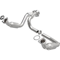 MagnaFlow California Grade CARB Compliant Direct-Fit Catalytic Converters 5551631