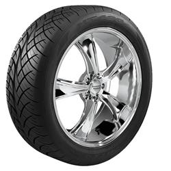 Nitto NT 420V Tires 305/40-23