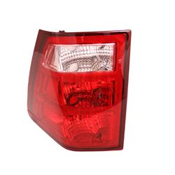 OMIX-ADA Taillight Assemblies for 2005-2006 GRAND CHEROKEE - 12403.32