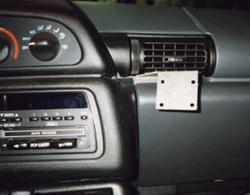 PanaVise InDash Custom Dash Mounts for 1993-1996 CAMARO - 751101395