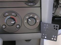PanaVise InDash Custom Dash Mounts for 2004-2007 MALIBU - 751101404