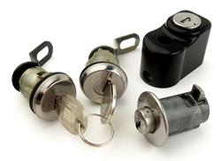 PYCL Locks Ignition and Door Lock Sets PYDCT75