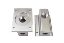 RapidAir Products Maxline Outlet Blocks M81010