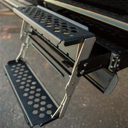 Rock Slide Engineering Running Boards, Nerf Bars and Rock Sliders RS-1600