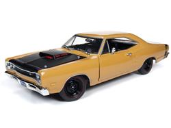 AUTO WORLD AMM1172 1:18 Scale 1969 Dodge Super Bee Diecast Model