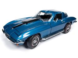1:18 Scale 1967 Chevrolet Corvette Coupe Diecast Model