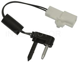 Standard Motor Products - Heater Core Temperature Sensors for 2009-2013 MATRIX, 2006-2018 RAV4 - AX387