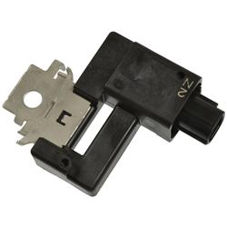 Standard Motor Battery Current and Voltage Sensors for 2015-2017 Q70, Q70L - BSC49