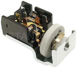 Standard Motor Headlight Switches DS-690