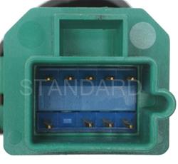 Standard Motor Hazard Warning Switches for 2004-2005 CLASSIC, 1997-2003 MALIBU - HZS100